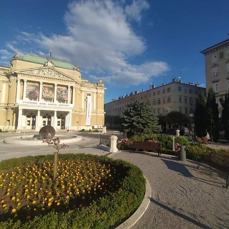 Mario City Center Rooms Rijeka Luaran gambar